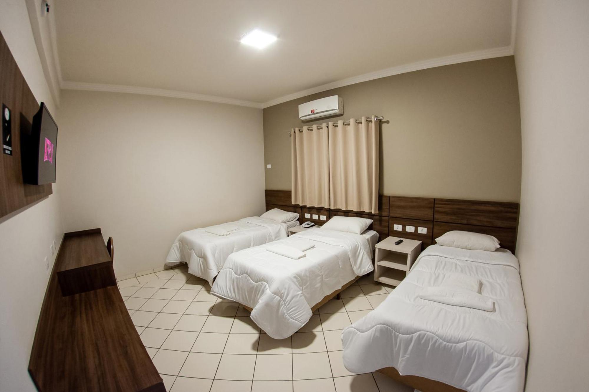 London Hotel לונדרינה חדר תמונה