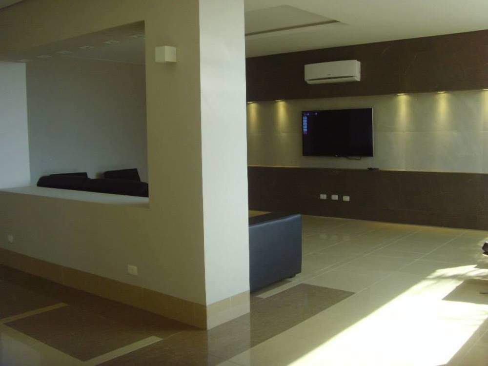 London Hotel לונדרינה מראה חיצוני תמונה